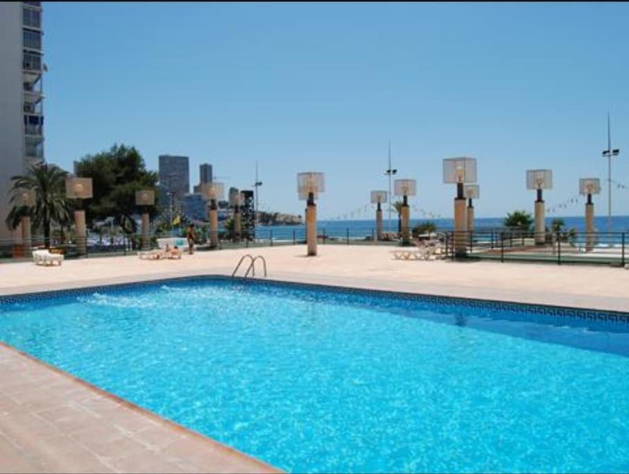 דירות בנידורם Piso 21 Unico A Pie De Playa En Esquina מראה חיצוני תמונה